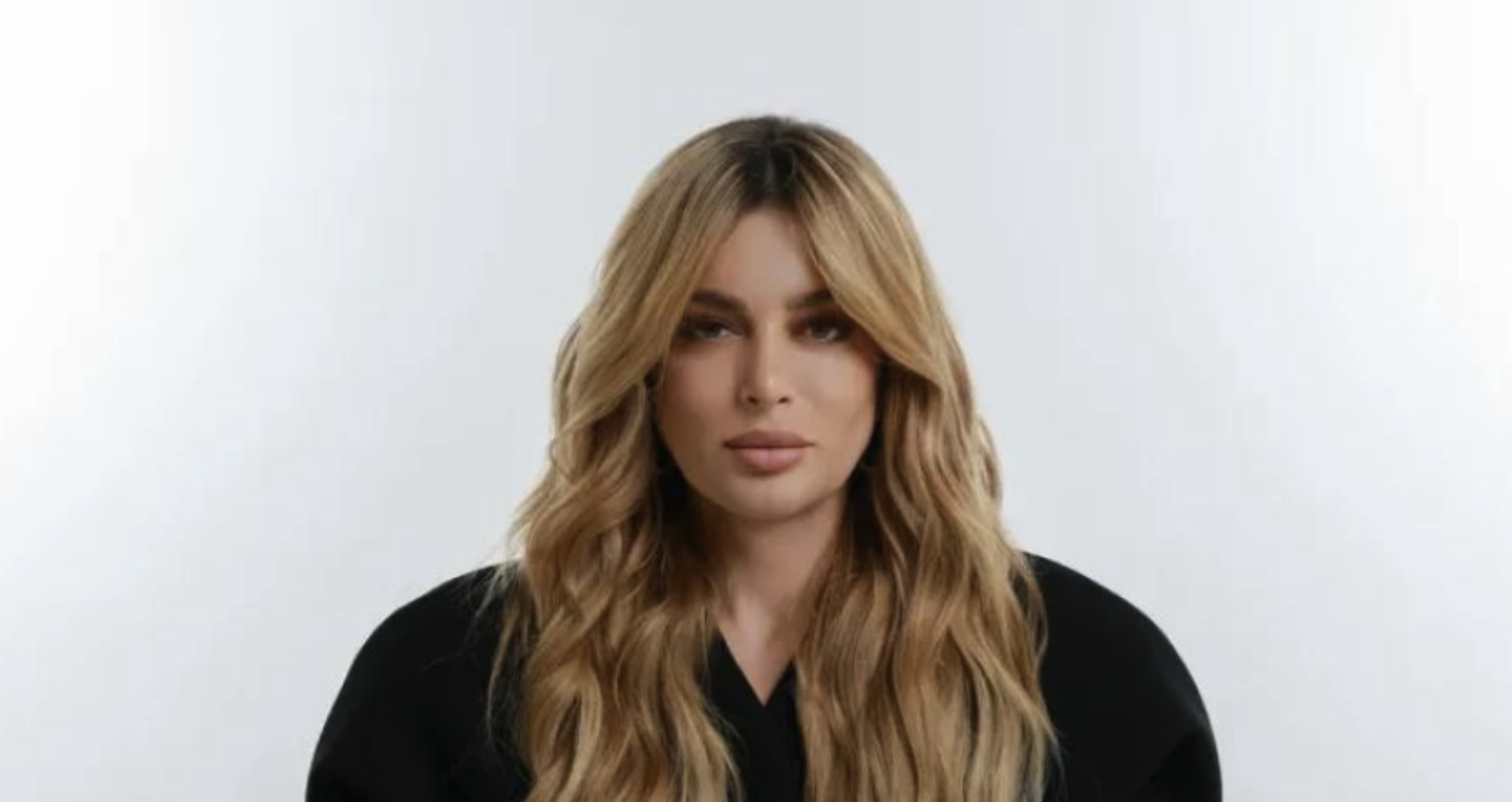 Было приятно, что премьер-министр выбрал меня для произнесения речи. Ивета Мукучян (Фото)